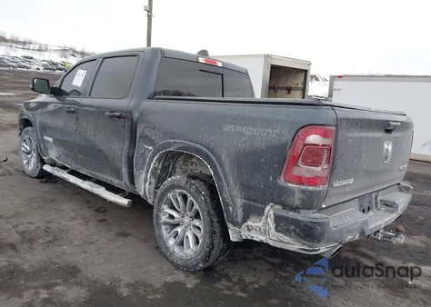 2021 Ram 1500 Laramie 4X4 5'7 Box z USA, uszkodzony, nr VIN 1C6SRFJT2MN788452